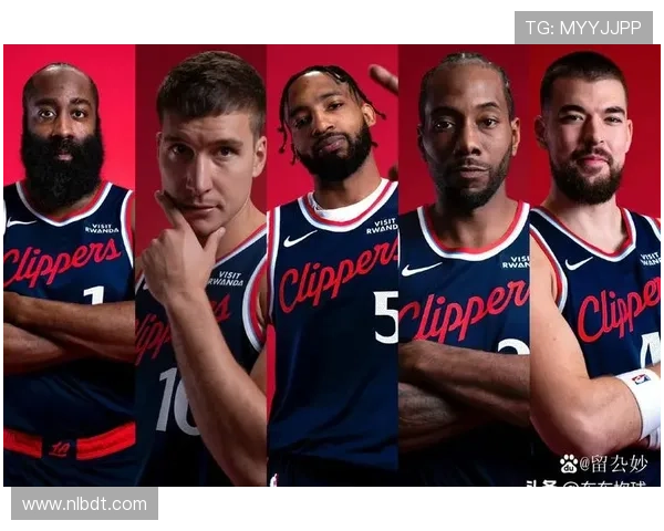 德里克琼斯自信称与科林斯是联盟弹跳力最强组合的事实分享